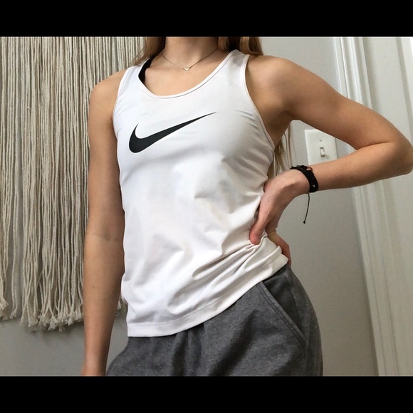 white nike dry-fit tank top - Picture 3 of 3